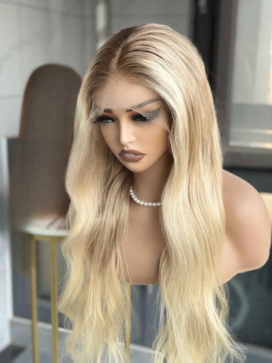 Larisa Honey Blonde Ombre Wavy Human Hair Wig – Glueless HD Lace Brazilian Virgin Hair Wig - MillionWig
